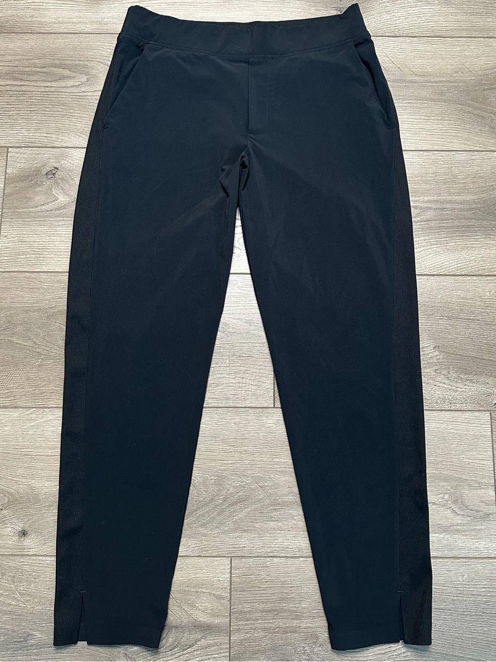Athleta Brooklyn Mid Rise Black Ankle‎ Pants Casual Travel Size 6